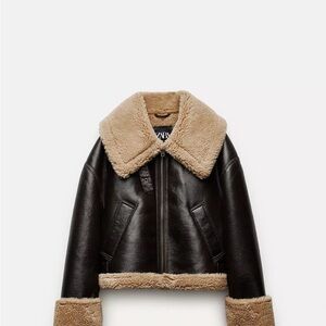 Zara Women's Black and Cream Teddy Jacket